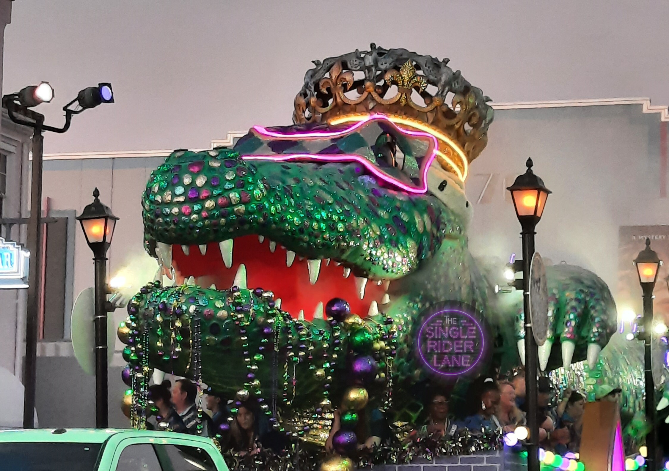 King Gator Float in the Universal Orland Mardi Gras parade.